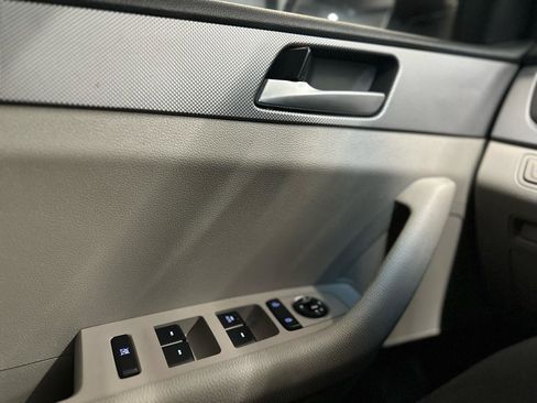 Used 2019 Hyundai Sonata SE image 24