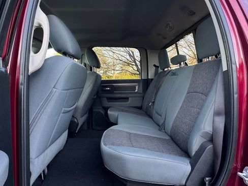 Used 2017 RAM 1500 Big Horn RWD image 16