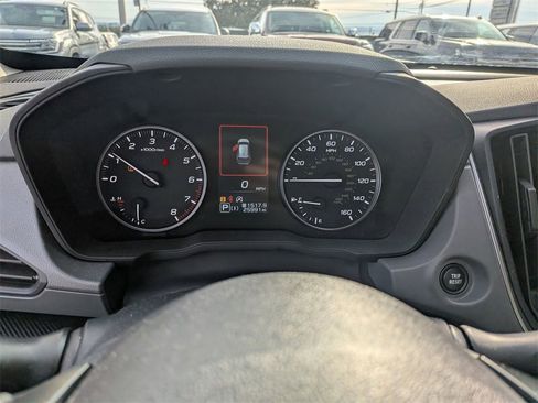 Used 2024 Subaru Crosstrek 2.0i Premium image 16
