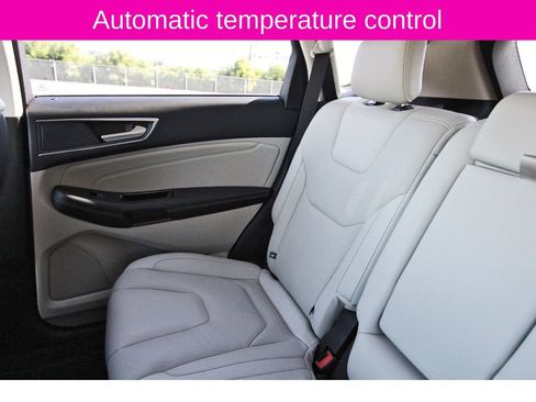 Used 2019 Ford Edge Titanium w/ Equipment Group 301A image 12