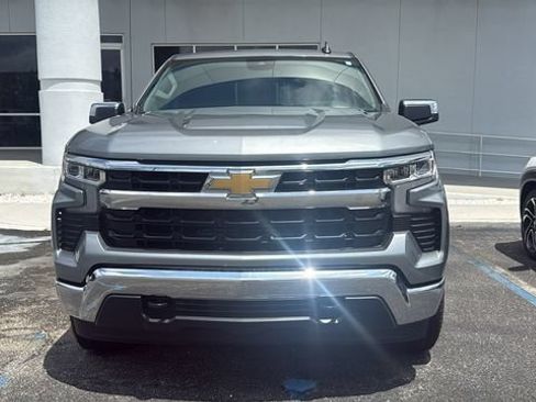 Used 2024 Chevrolet Silverado 1500 LT AWD/4WD image 1