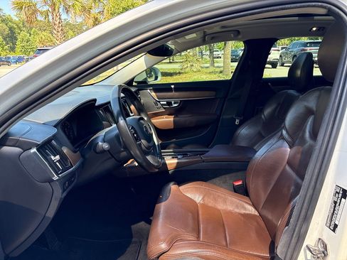 Used 2018 Volvo S90 T6 Inscription w/ Convenience Package AWD/4WD image 5