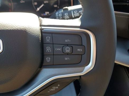 New 2026 Jeep Grand Wagoneer Limited AWD/4WD image 27