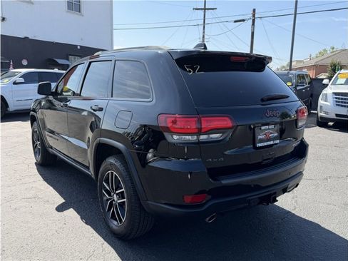 Used 2018 Jeep Grand Cherokee Trailhawk w/ Trailhawk Luxury Group image 65
