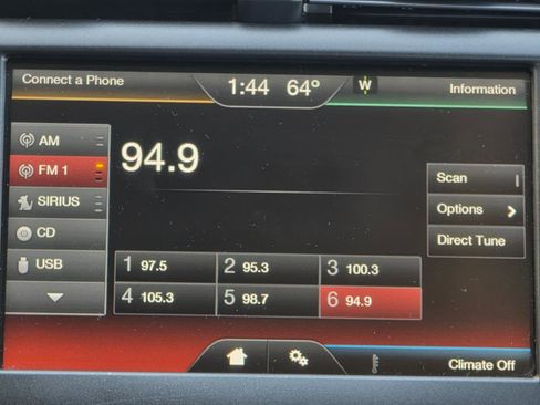 Used 2016 Ford Fusion SE FWD image 22