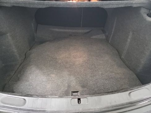 Used 2017 Chevrolet Impala LT image 24