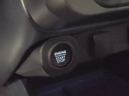 New 2025 Ford Maverick XLT w/ XLT Luxury Package image 28