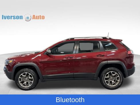 Used 2020 Jeep Cherokee Trailhawk image 6