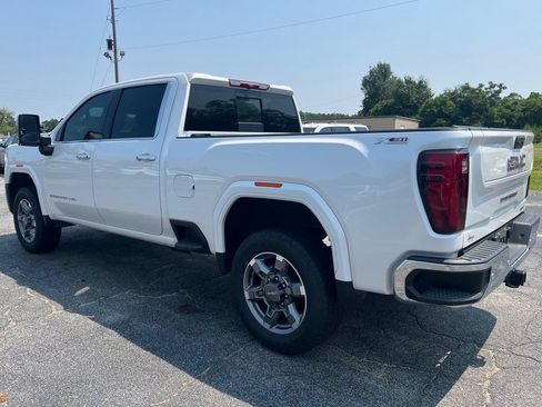 Used 2025 GMC Sierra 2500 SLT w/ SLT Premium Package AWD/4WD image 18