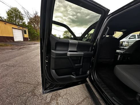 Used 2016 Ford F150 XLT w/ Equipment Group 301A Mid AWD/4WD image 25