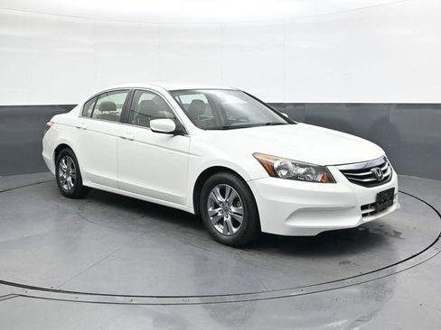 Used 2012 Honda Accord SE image 2