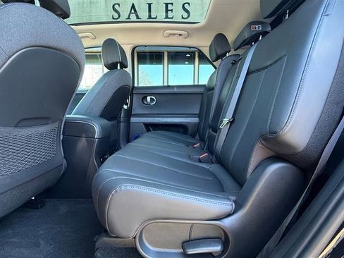 Used 2024 Hyundai Ioniq 5 Limited image 15