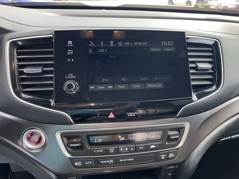 Used 2023 Honda Passport EX-L image 22