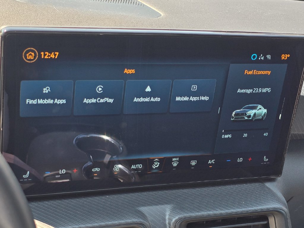 Used 2025 Ford Mustang Coupe RWD image 18