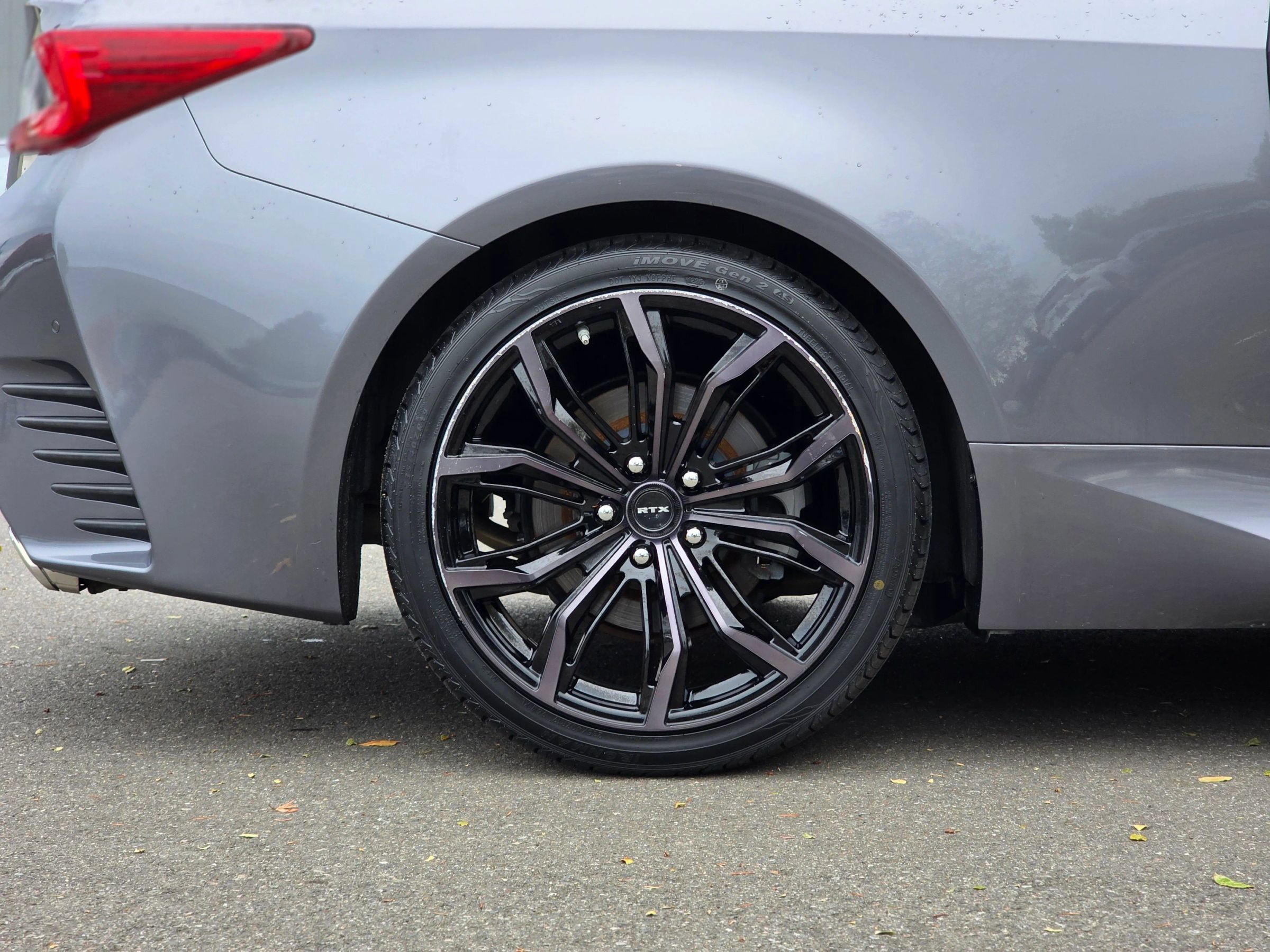 Used 2016 Lexus RC 200t RWD image 36