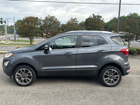 Used 2021 Ford EcoSport Titanium AWD/4WD image 8