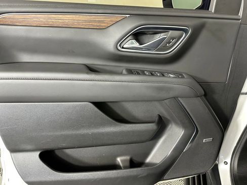 Used 2024 Chevrolet Tahoe High Country w/ Advanced Technology Package AWD/4WD image 28
