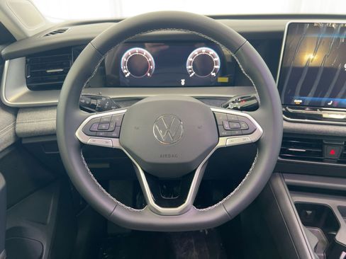 New 2026 Volkswagen Tiguan S image 17