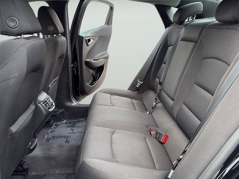 Used 2019 Chevrolet Malibu LT FWD image 18