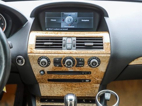 Used 2006 BMW 650i Convertible image 16