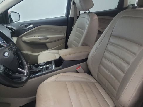 Used 2017 Ford Escape Titanium w/ Equipment Group 301A FWD image 17
