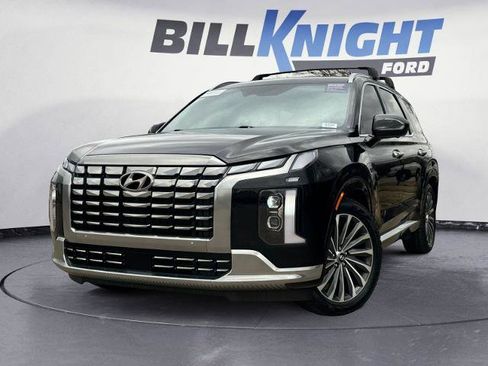Used 2024 Hyundai Palisade Calligraphy image 1