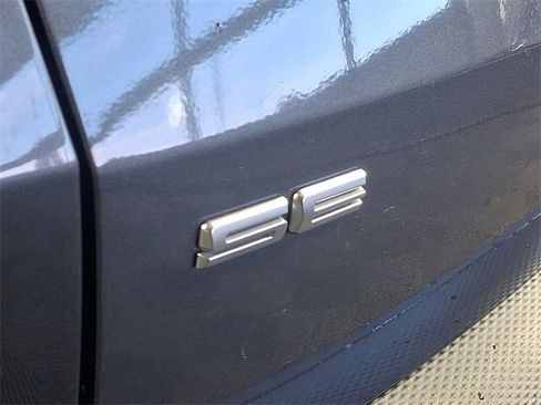 Used 2021 Ford Escape SE image 29