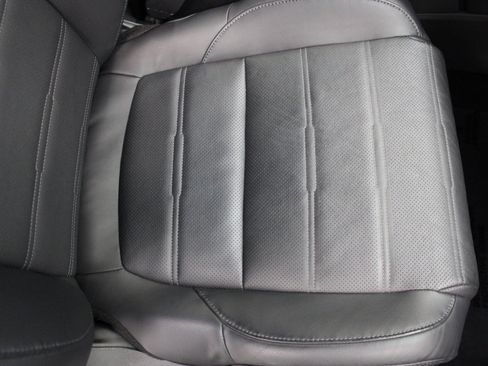 Used 2019 Honda CR-V EX-L image 29