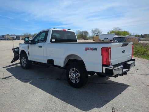 New 2025 Ford F350 XLT w/ FX4 Off-Road Package AWD/4WD image 5