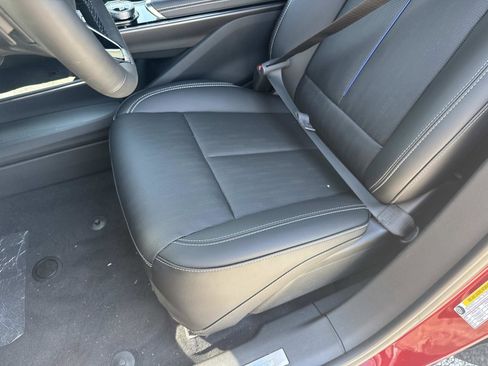 New 2026 Cadillac Lyriq Premium Sport w/ LPO, ONYX Package AWD/4WD image 19