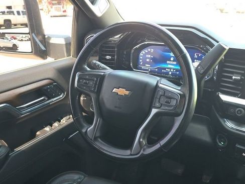 Used 2024 Chevrolet Silverado 2500 High Country w/ Technology Package image 39