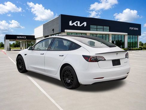 Used 2023 Tesla Model 3 Performance AWD/4WD image 7