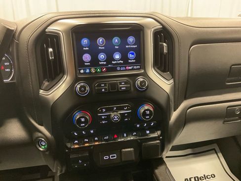 Used 2020 Chevrolet Silverado 1500 LTZ w/ LTZ Plus Package image 24