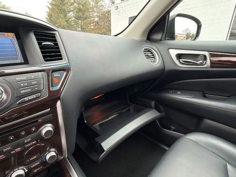 Used 2013 Nissan Pathfinder SL image 30