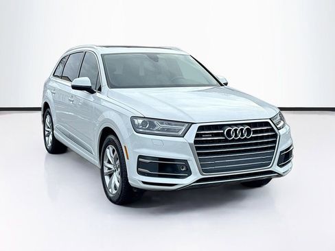 Used 2019 Audi Q7 3.0T Premium image 3
