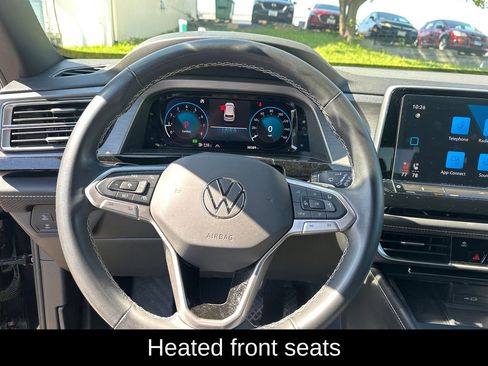 Used 2024 Volkswagen Atlas Cross Sport SE AWD/4WD image 11