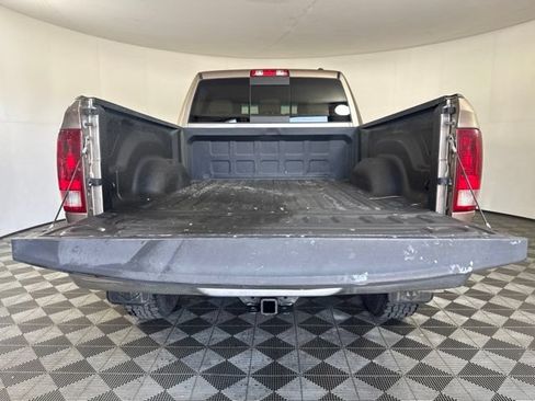 Used 2010 Dodge Ram 2500 Truck Laramie w/ Protection Group AWD/4WD image 19