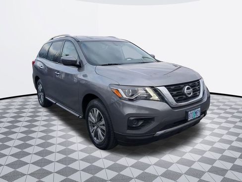 Used 2020 Nissan Pathfinder S FWD image 8