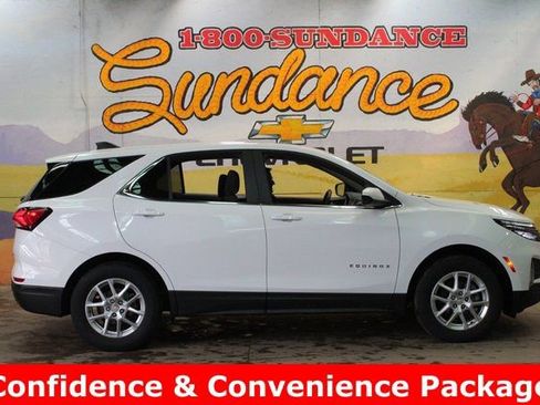 Used 2022 Chevrolet Equinox LT image 1