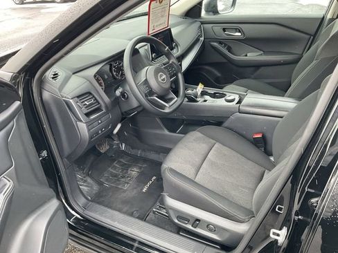 Certified 2024 Nissan Rogue SV image 10