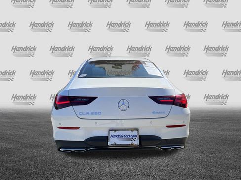 Certified 2025 Mercedes-Benz CLA 250 4MATIC image 8