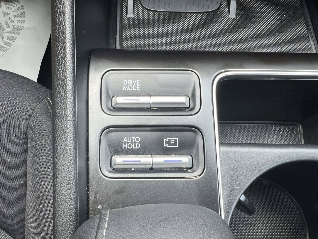 Used 2026 Hyundai Sonata SEL FWD image 31