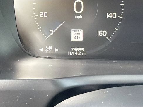 Used 2019 Volvo XC90 T6 R-Design w/ Advanced Package image 40