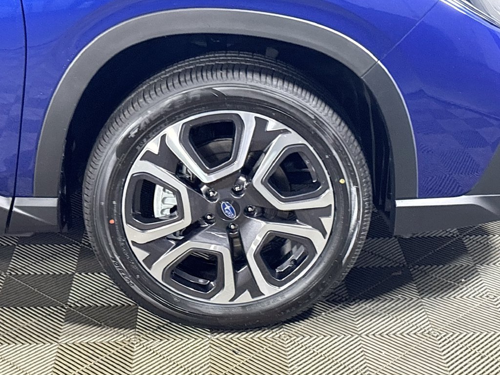New 2026 Subaru Ascent Limited AWD/4WD image 24