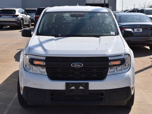 Certified 2024 Ford Maverick XL image 3