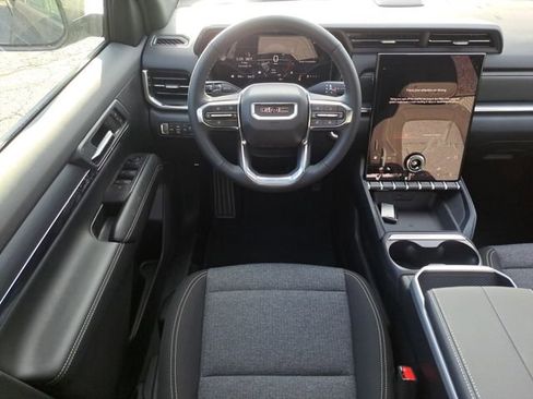 New 2026 GMC Terrain Elevation w/ Technology Package II image 7