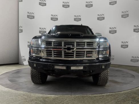 Used 2015 Chevrolet Silverado 1500 LTZ Z71 w/ LTZ Plus Package AWD/4WD image 8