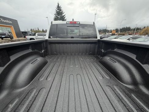 Used 2019 RAM 1500 Big Horn image 11