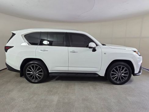 Used 2024 Lexus LX 600 F Sport AWD/4WD image 3