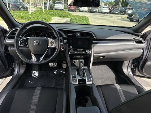 Used 2020 Honda Civic Sport image 37